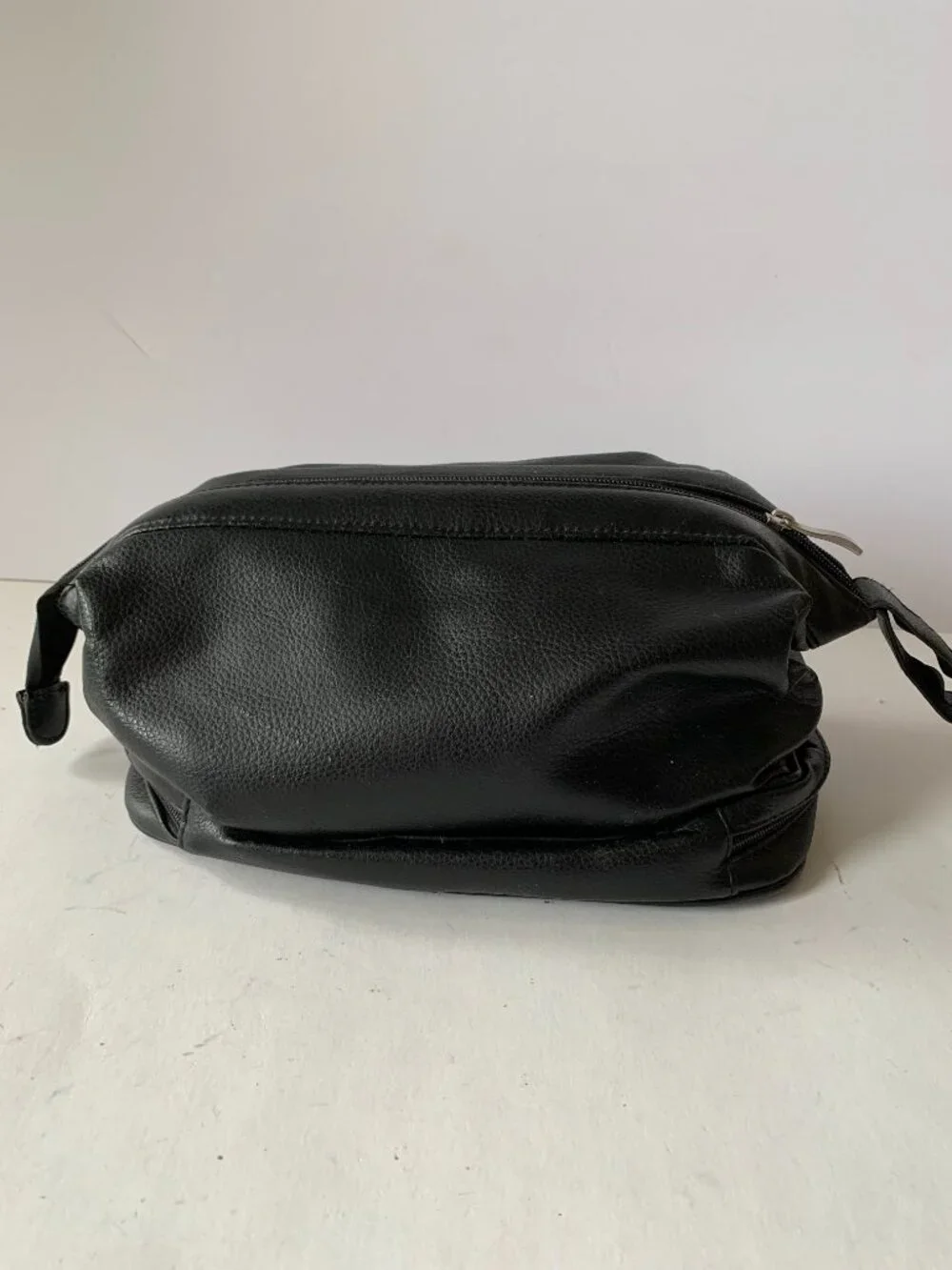 DOCKETS MENS Black Travel Toiletry Bag